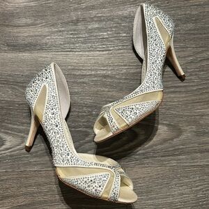 Benjamin Adams Catherine Ivory Duchess Silk Wedding Heels Pumps Stones Size 7